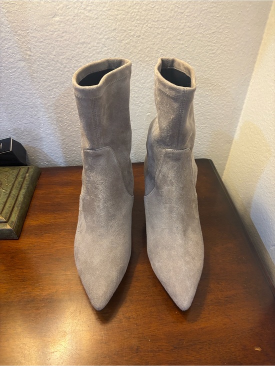 Scarlett Chase Shoes - Women's Pointed Toe Suede Ankle Boots - Gray Scarlett Chase
